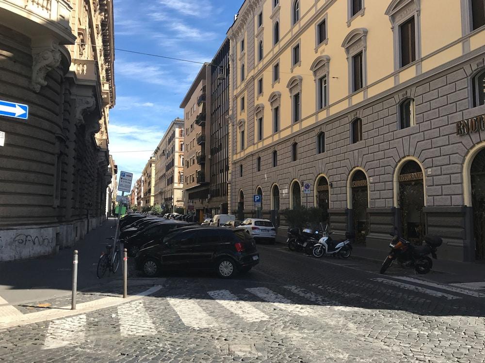 罗马Domus Tacito Luxury住宿加早餐旅馆 外观 照片